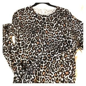 J Cree animal print light weight sweater